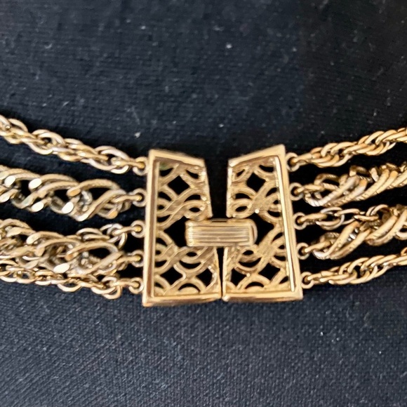 Trifari Gold Five Multi-Layer Necklace Signed 1950’s 1960’s Chain Retro VTG Gift - Picture 5 of 11